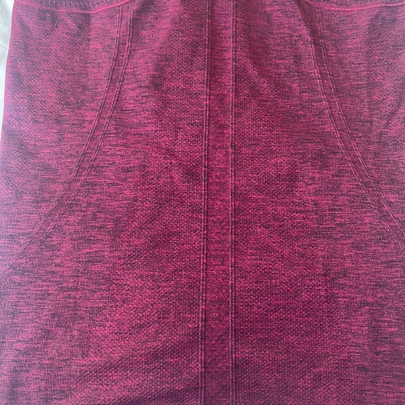 Lululemon Swiftly Tech Razorback Tank Top Size 8 - Picture 5 of 10